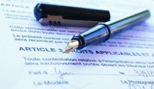 Quelles sont les clauses autorisées dans un contrat de travail